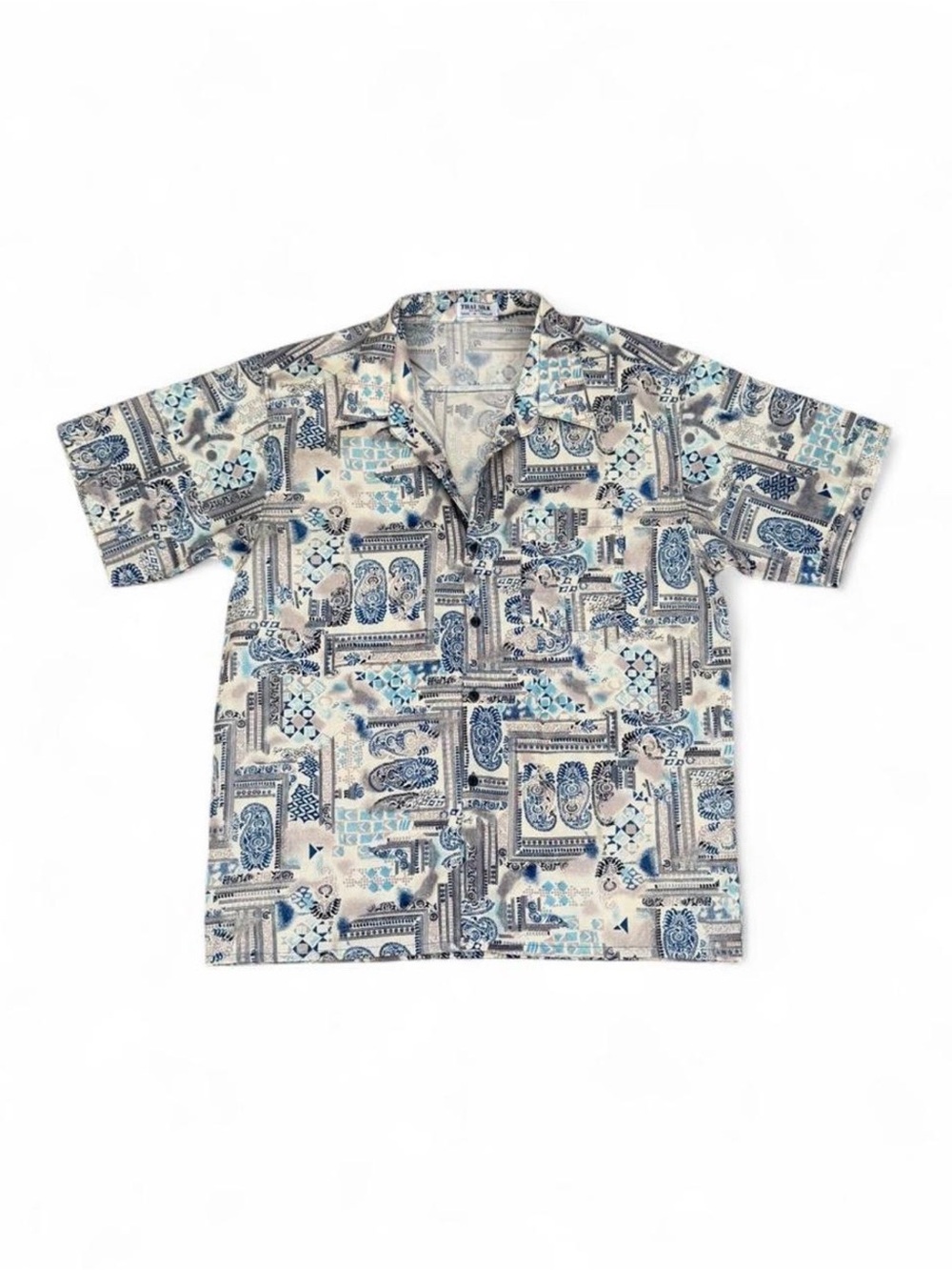 Casual Short-Sleeve Button-Down Shirt - Blue & Cream Patch Print